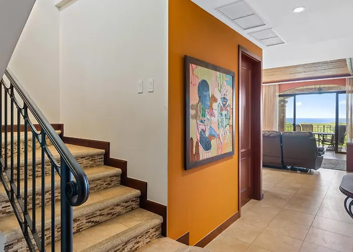 Stunning Luxury Penthouse In Exclusive Beachfront Community With Resort-style Amenities & Sweeping Views Of The Ocean & Golf Course Сasa de vacaciones Santa Cruz (Guanacaste)